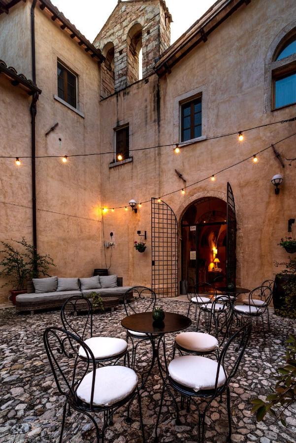 Ex Convento Santa Croce-Country Resort SantʼAnatolia di Narco Εξωτερικό φωτογραφία