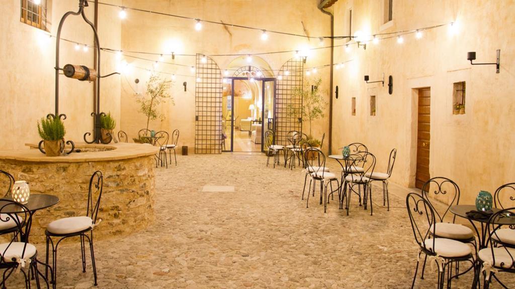 Ex Convento Santa Croce-Country Resort SantʼAnatolia di Narco Εξωτερικό φωτογραφία